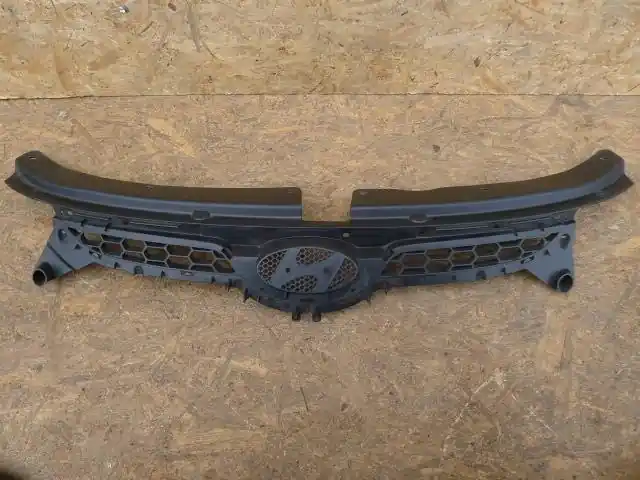 HYUNDAI i10 08-11 GRILL ATRAPA NOWA ORYGINALNA Niska cena