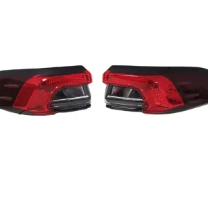LAMPA TYLNA TYŁ PRAWA TOYOTA COROLLA XII E21 SEDAN 19-24 81550-02D11-0081561 Nie przegap