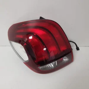 Kup teraz LAMPA TYŁ TYLNA LEWA PEUGEOT 108 81560-0H132 14-21