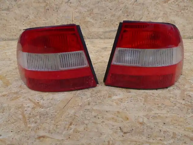 VECTRA B SEDAN HB OPEL 96-99 LAMPA PRAWA TYLNA TYŁ 90568049 Hit sprzedaży