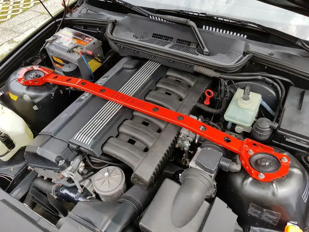 Rozpórka BMW 3 E36 6-cyl RPO Czarna Oferta czasowa