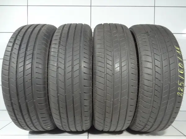 Super okazja BRIDGESTONE ALENZA 001 225/60R18 104 W [2019 DEMO-7,5MM - 7 MM