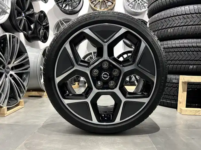 Darmowy zwrot Oryginalne koła letnie 18 5x108 ET48 Opel ASTRA L