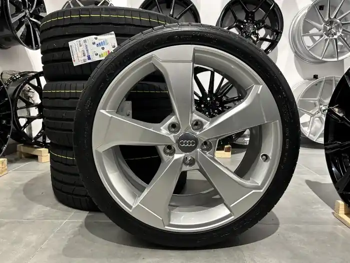 Ekspresowa dostawa Oryginalne koła letnie 19 5x112 AUDI RS3 S3 A3