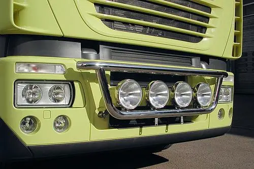 Ostatnie sztuki Rama na zderzak IVECO STRALIS
