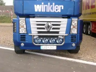Wybór klientów Rama dolna na zderzak Renault Magnum z wiązką elektryczną