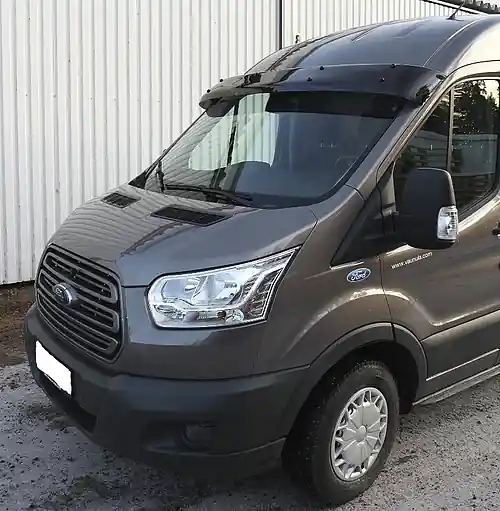 Ostatnie sztuki Osłona przeciwsłoneczna FORD Transit 05/2014-, z zestawem montażowym