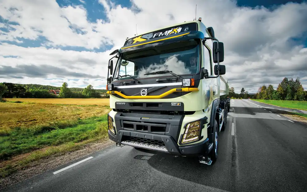 Lekka rama w na podszybie do Volvo FM4/FMX (2014-) Premium