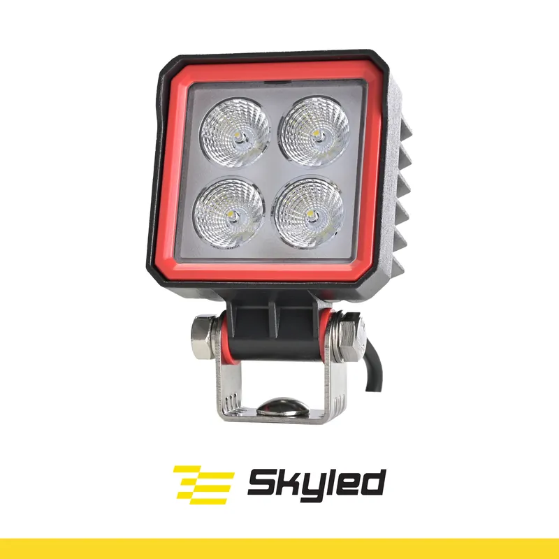 Lampa robocza SKYLED RED LINE kwadratowa 12W, 4 LED, 9-32V, 1080 Lm, IP67/69K (światło rozproszone) ADR Wysoka jakość