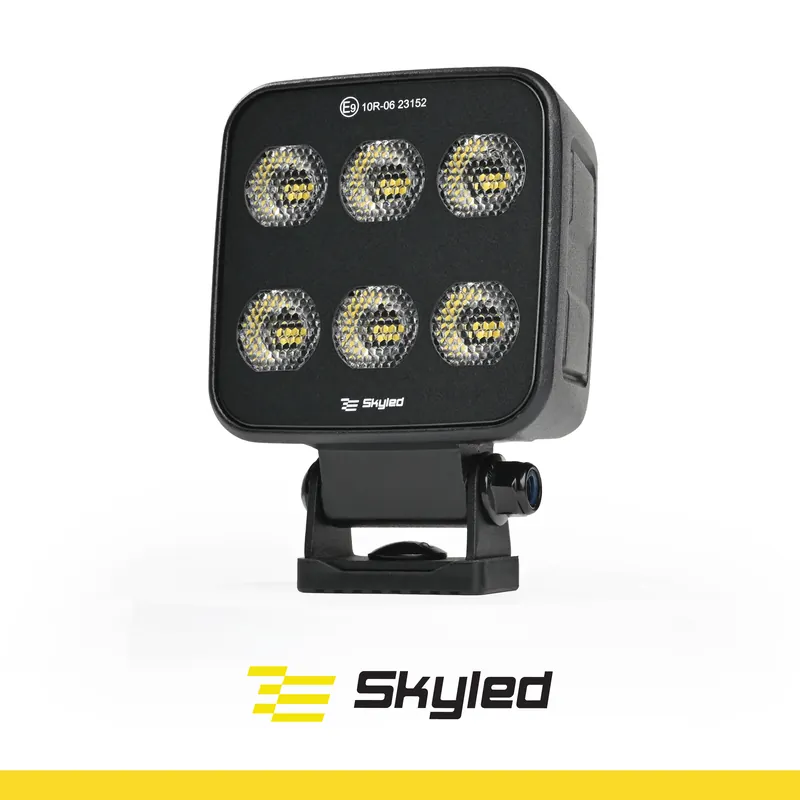 Wyjątkowa oferta Lampa robocza SKYLED ATER STD Q60F 10-30V, 60W, 6600 Lm (światło rozproszone) R10