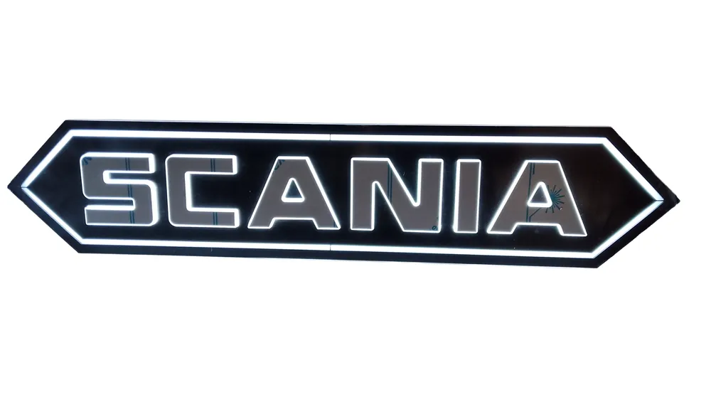 Podświetlany napis Old School SCANIA (stal nierdzewna) / romb (czarny) - bałe zimne światło LED 24V Darmowa dostawa